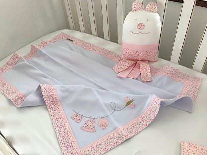 Manta de Malha Roupinha no Varal Rosa