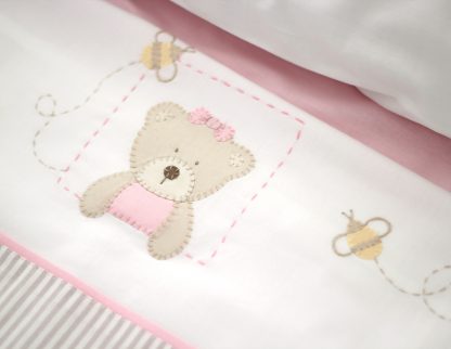 Conjunto de Lençóis de Berço com 3 peças Ursinha Rosa - Image 5