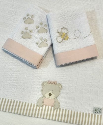 Fraldinhas de Boca com 3 peças Ursinha Rosa