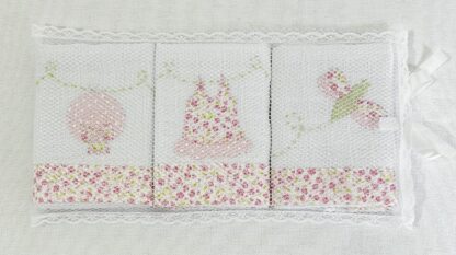 Fraldinhas de Boca Roupinha no Varal Rosa - Image 5