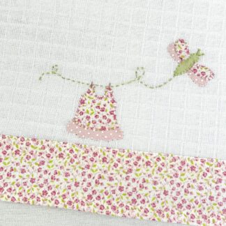 Fralda de Apoio Roupinha no Varal Rosa