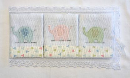 Fraldinhas de Boca Elefante Rosa - Image 4