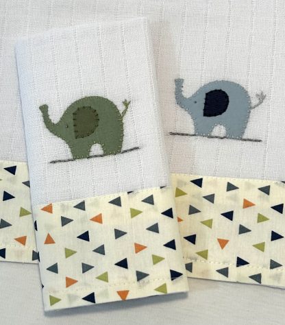 Fraldas de Ombro Elefante Azul