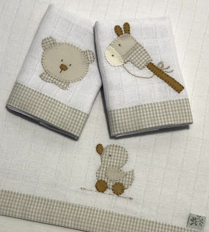 Kit de Fraldinhas de Boca Brinquedo Bege