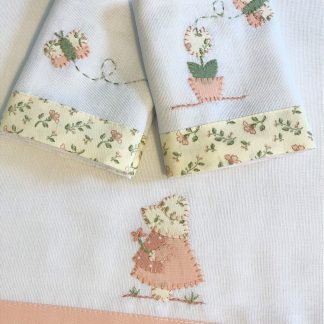 Fraldinha de Boca com 3 peças Camponesa Rosê